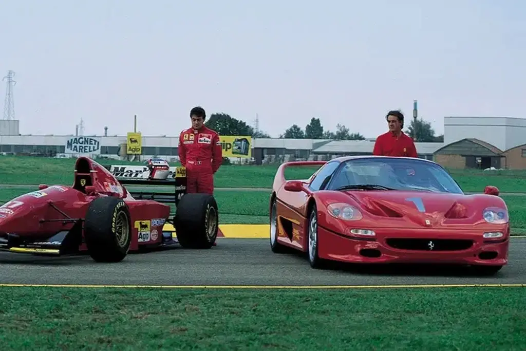 「逝った人とその娘達」　F50 Ferrari F50 Complete Guide | Exotic Car Trader